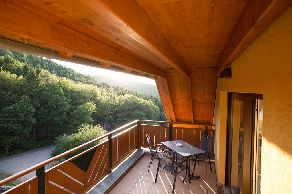 Wald-Hotel Heppe Dammbach Cameră foto