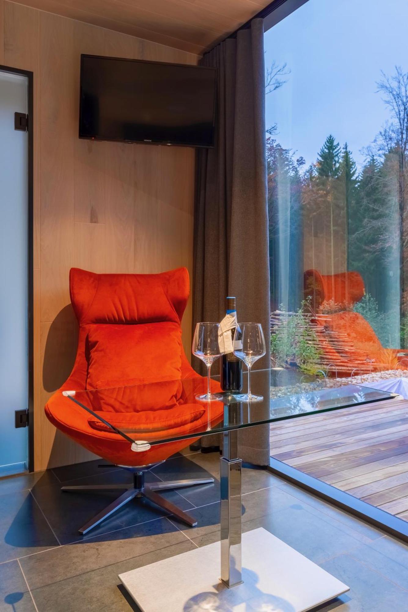 Wald-Hotel Heppe Dammbach Exterior foto